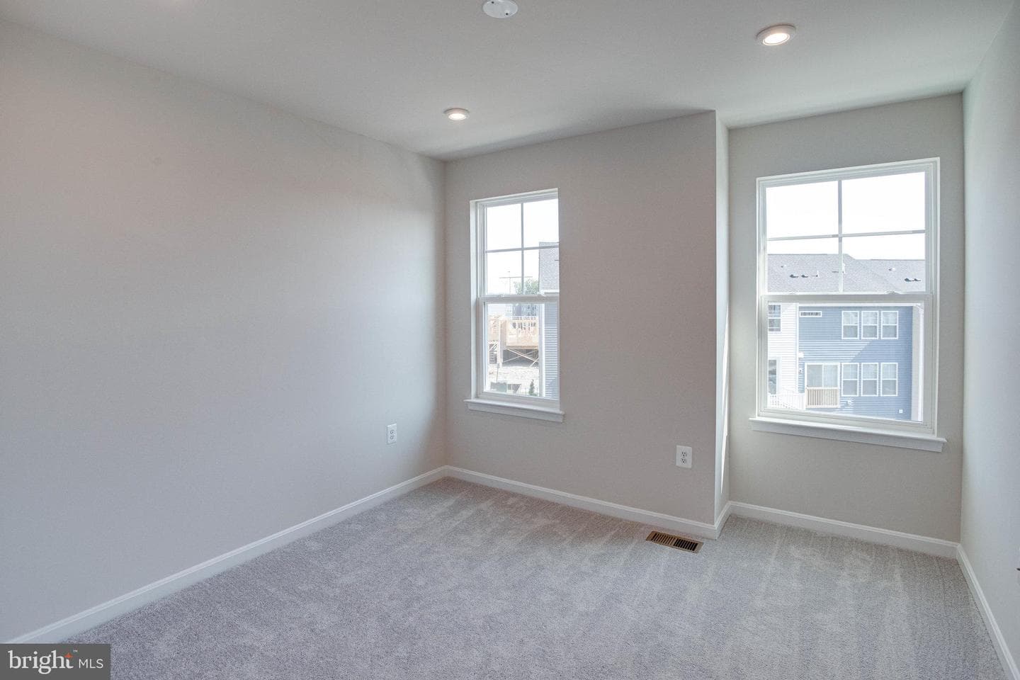 18297 Summit Pointe Drive photo 34