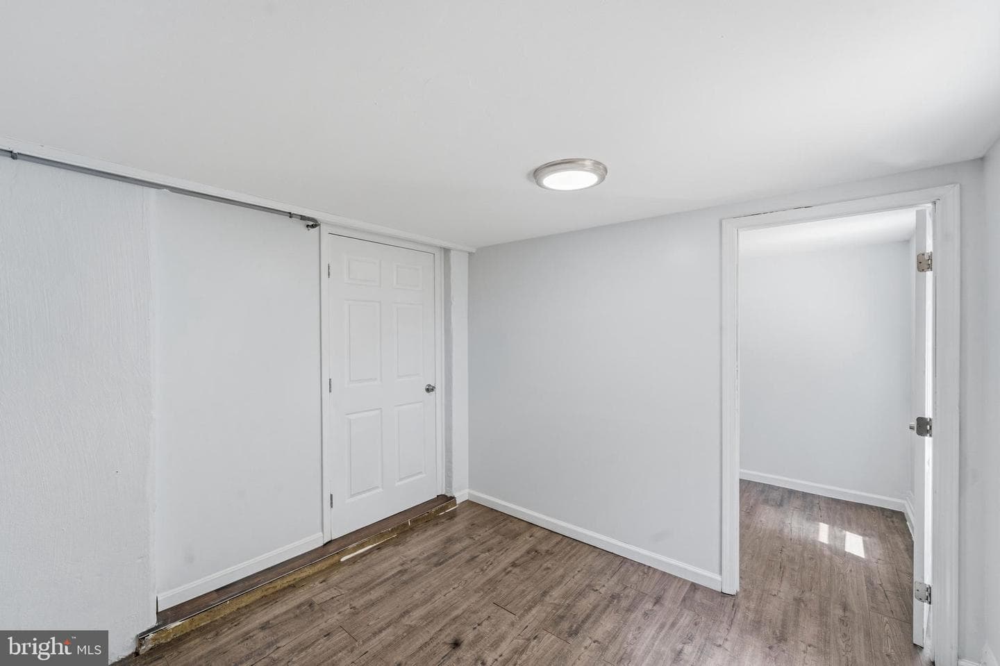 14209 Essex Drive photo 30