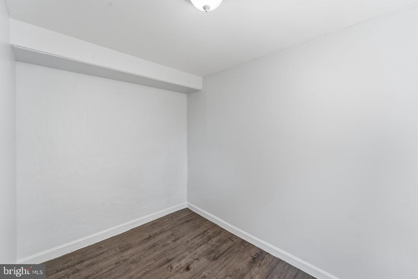 14209 Essex Drive photo 31