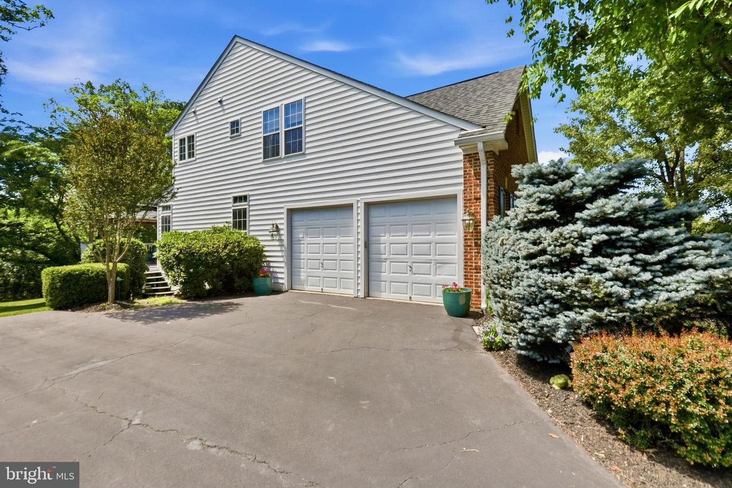 5484 Heredity Lane photo 5