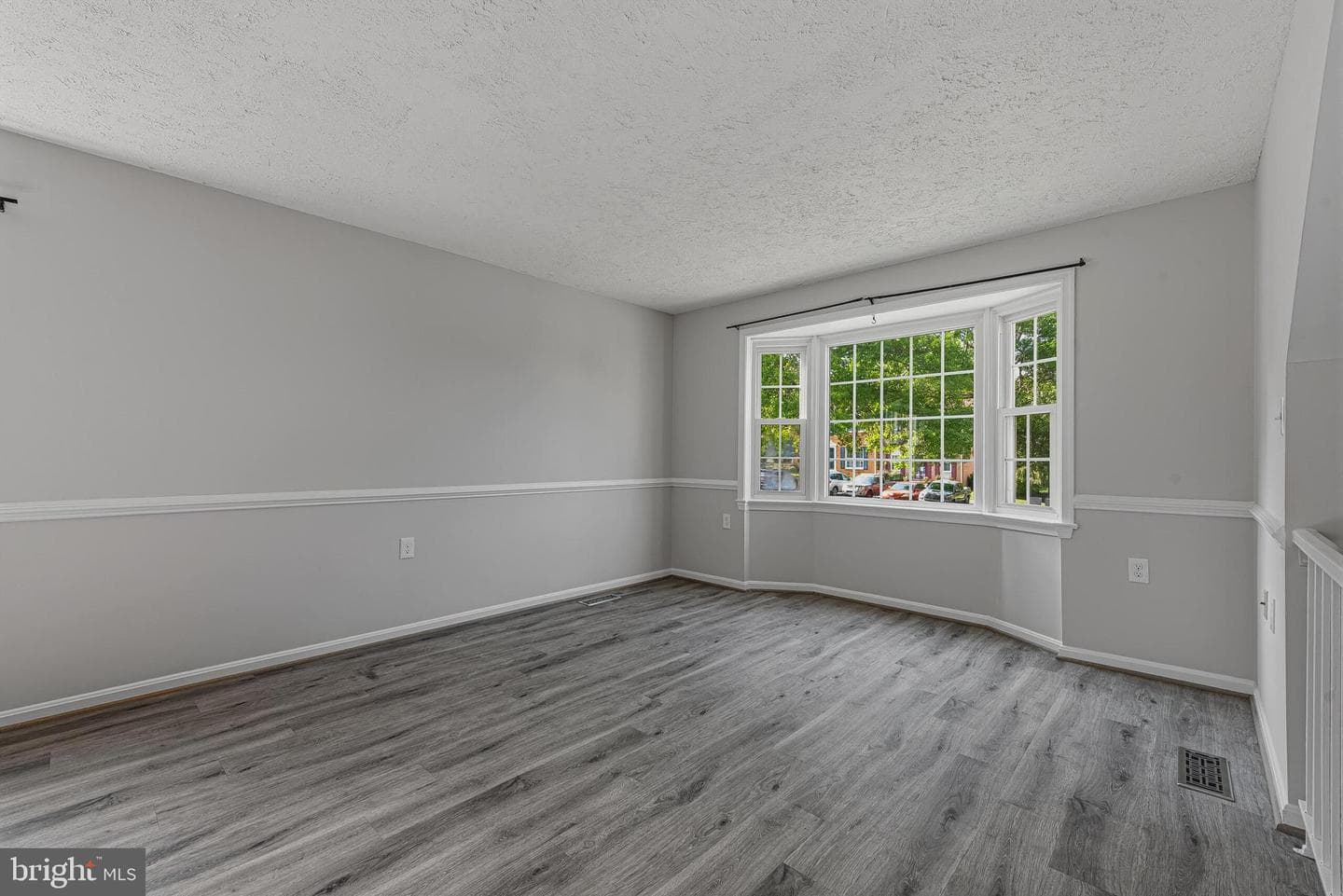 11323 Cromwell Court photo 11