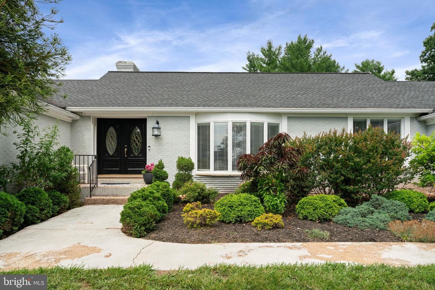 4710 Angus Drive photo 4