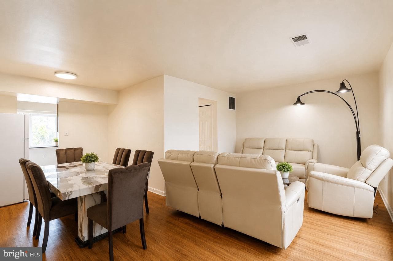 7921 Meadow Court photo 8