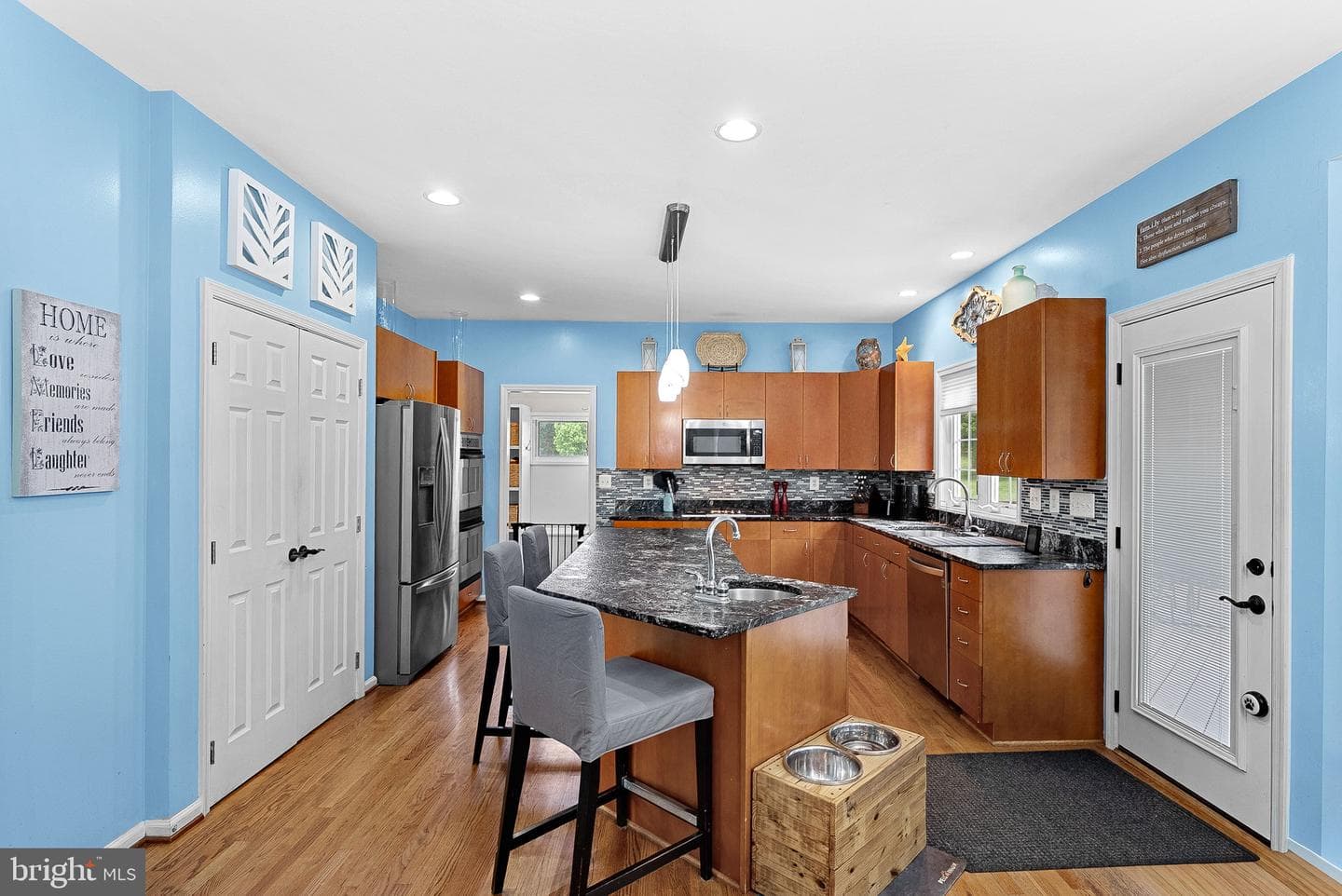 10308 Godwin Drive photo 18