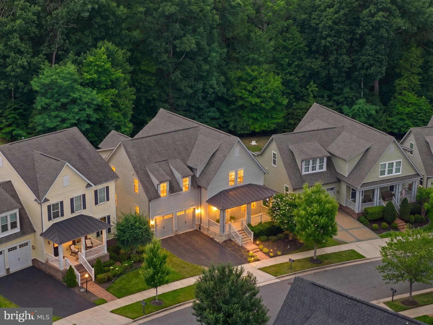 17136 Gullwing Drive photo 4