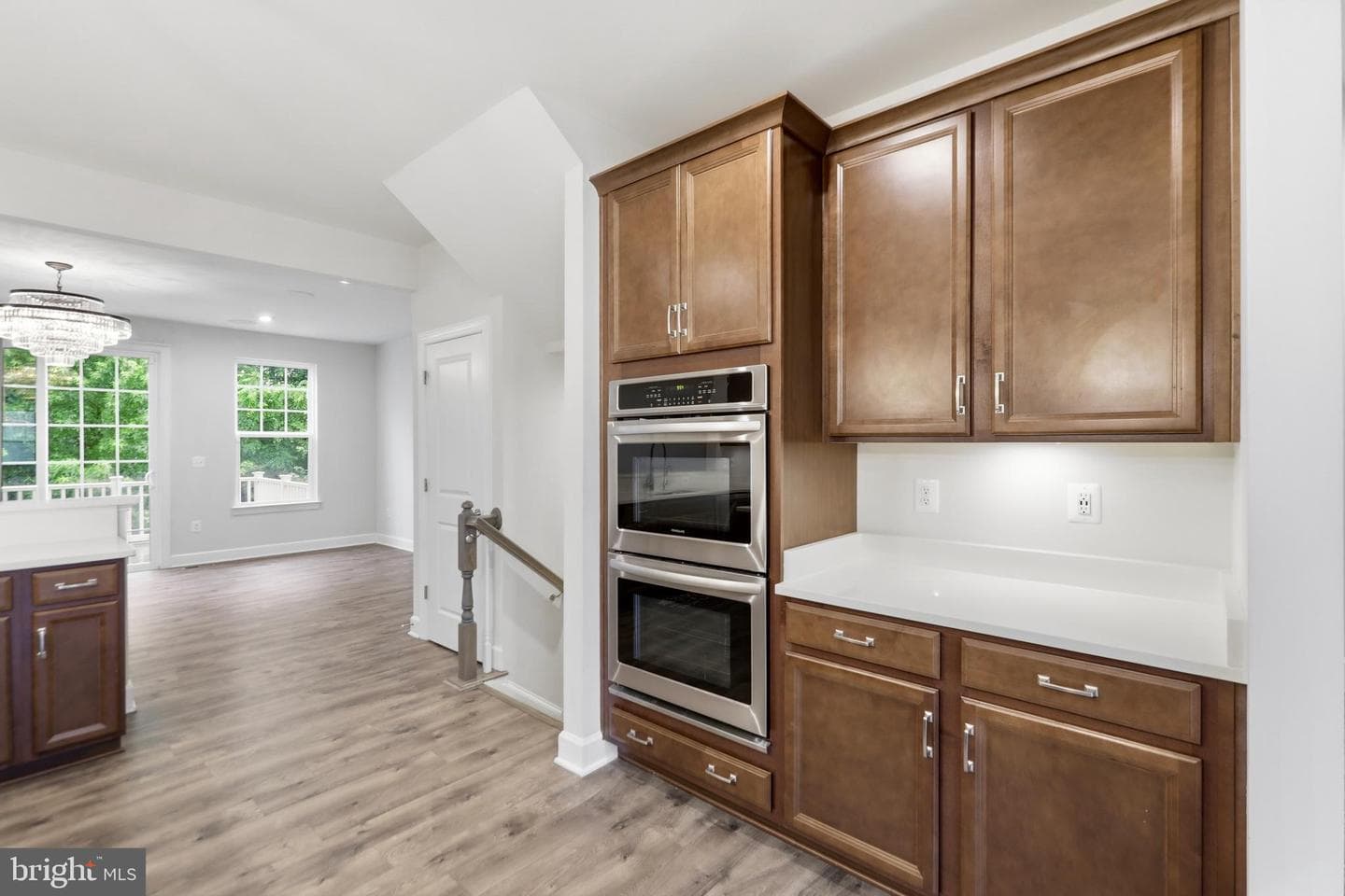 8910 Englewood Farms Drive photo 10