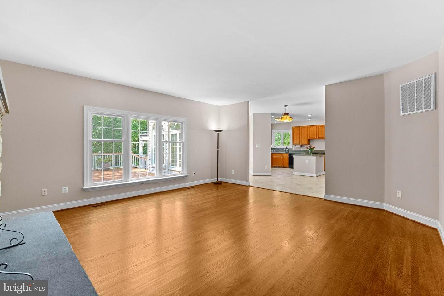 13870 Shelter Manor Drive photo 11