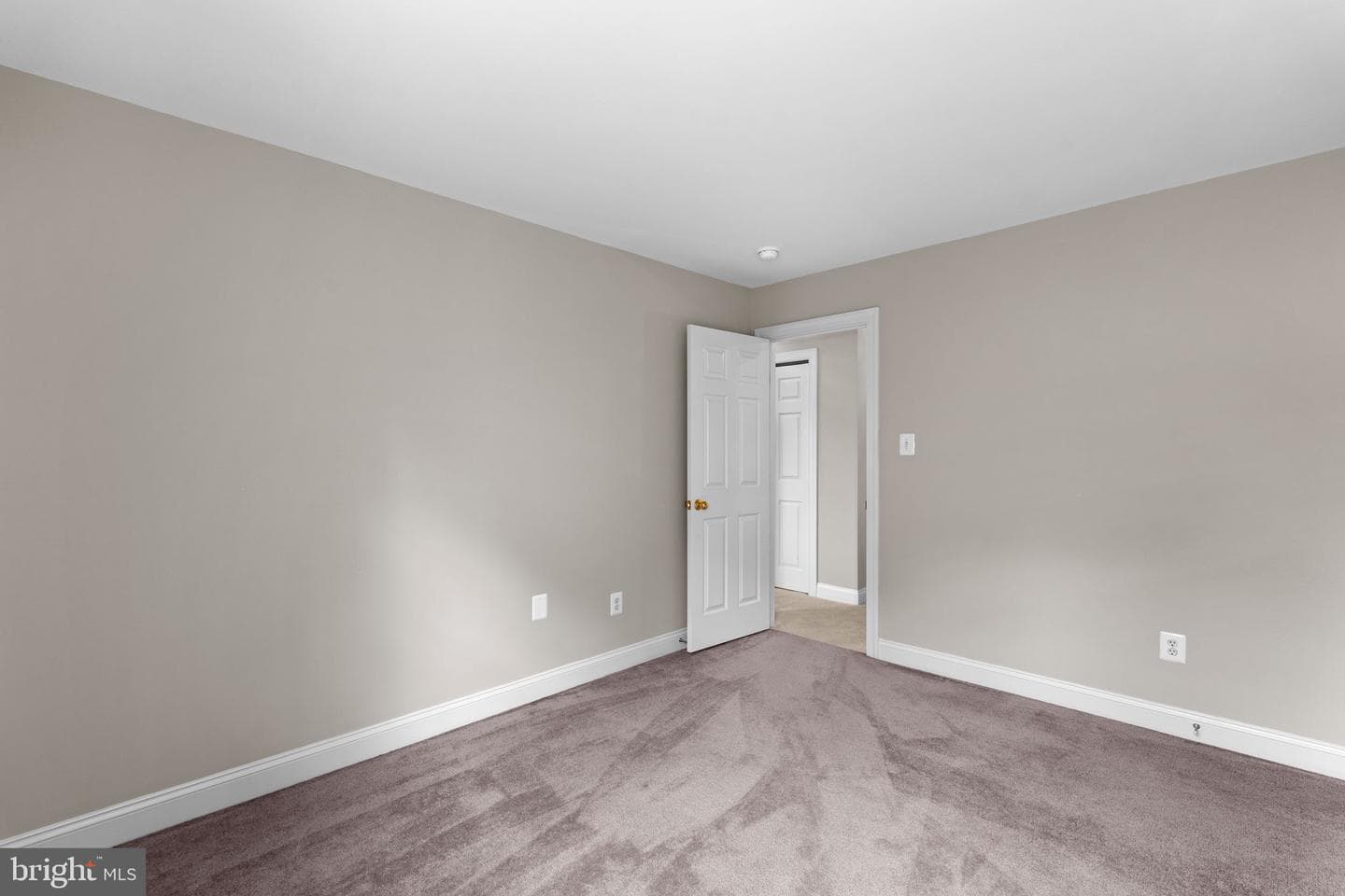 13870 Shelter Manor Drive photo 38