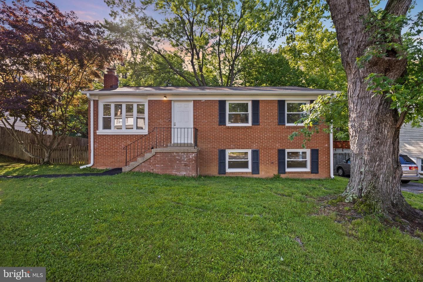 13907 Lynhurst Dr