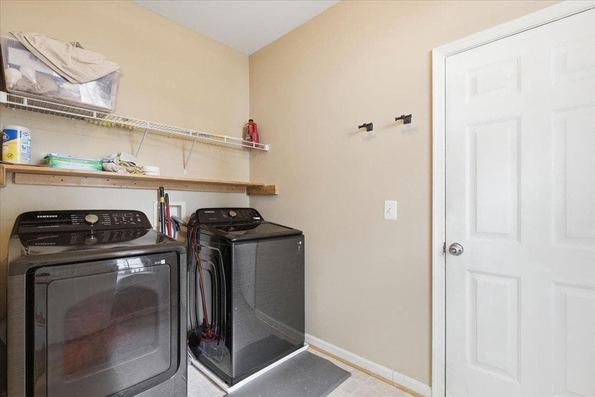 17037 Loftridge Lane photo 45
