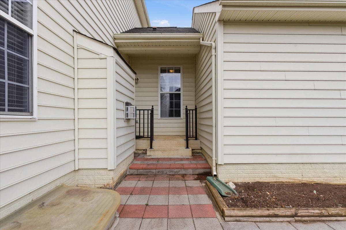 17037 Loftridge Lane photo 46
