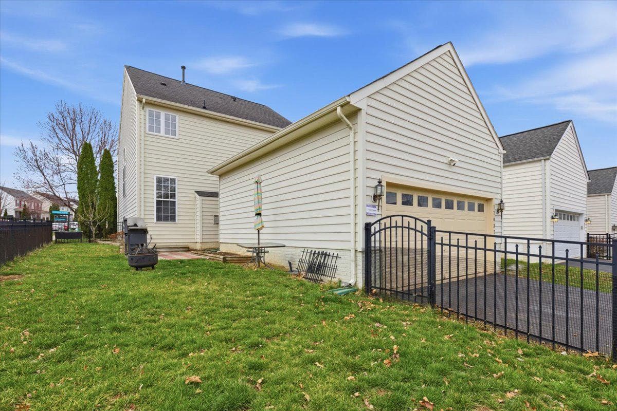 17037 Loftridge Lane photo 48
