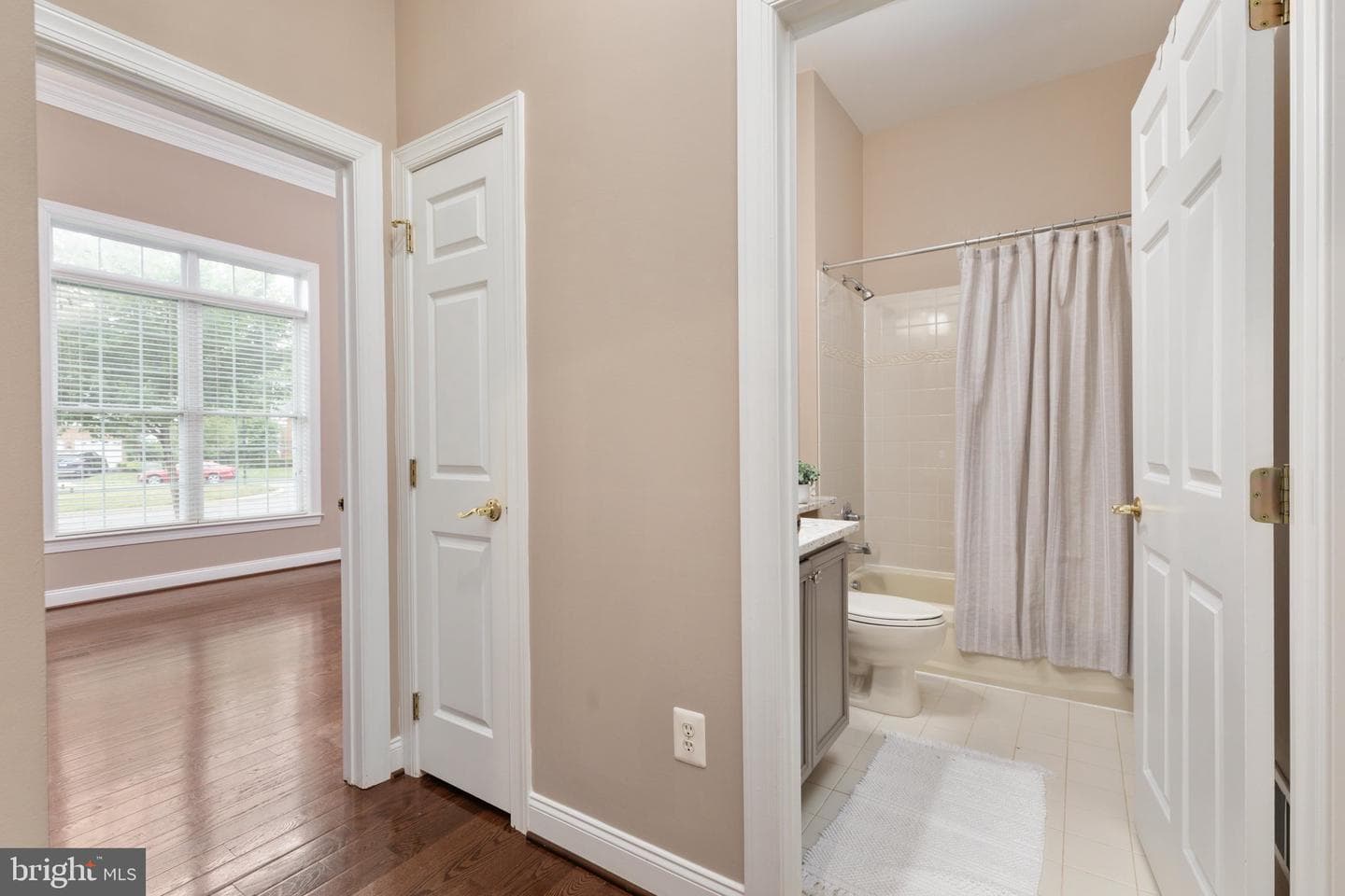 5217 Addlerfield Way photo 6