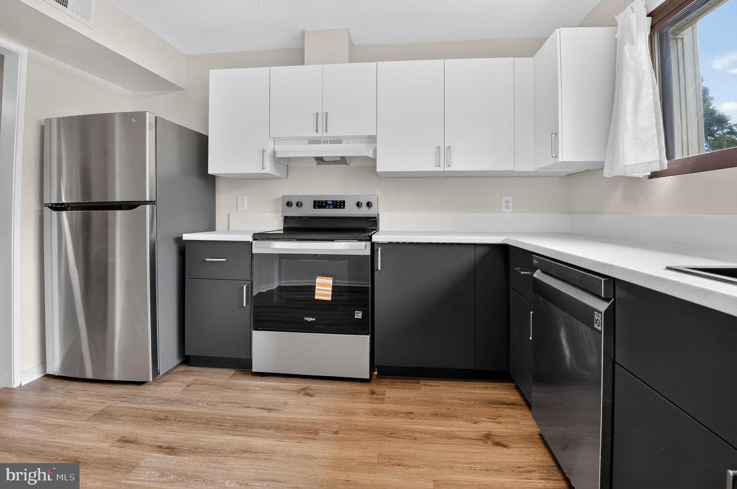 1797 Powder Horn Terrace photo 3