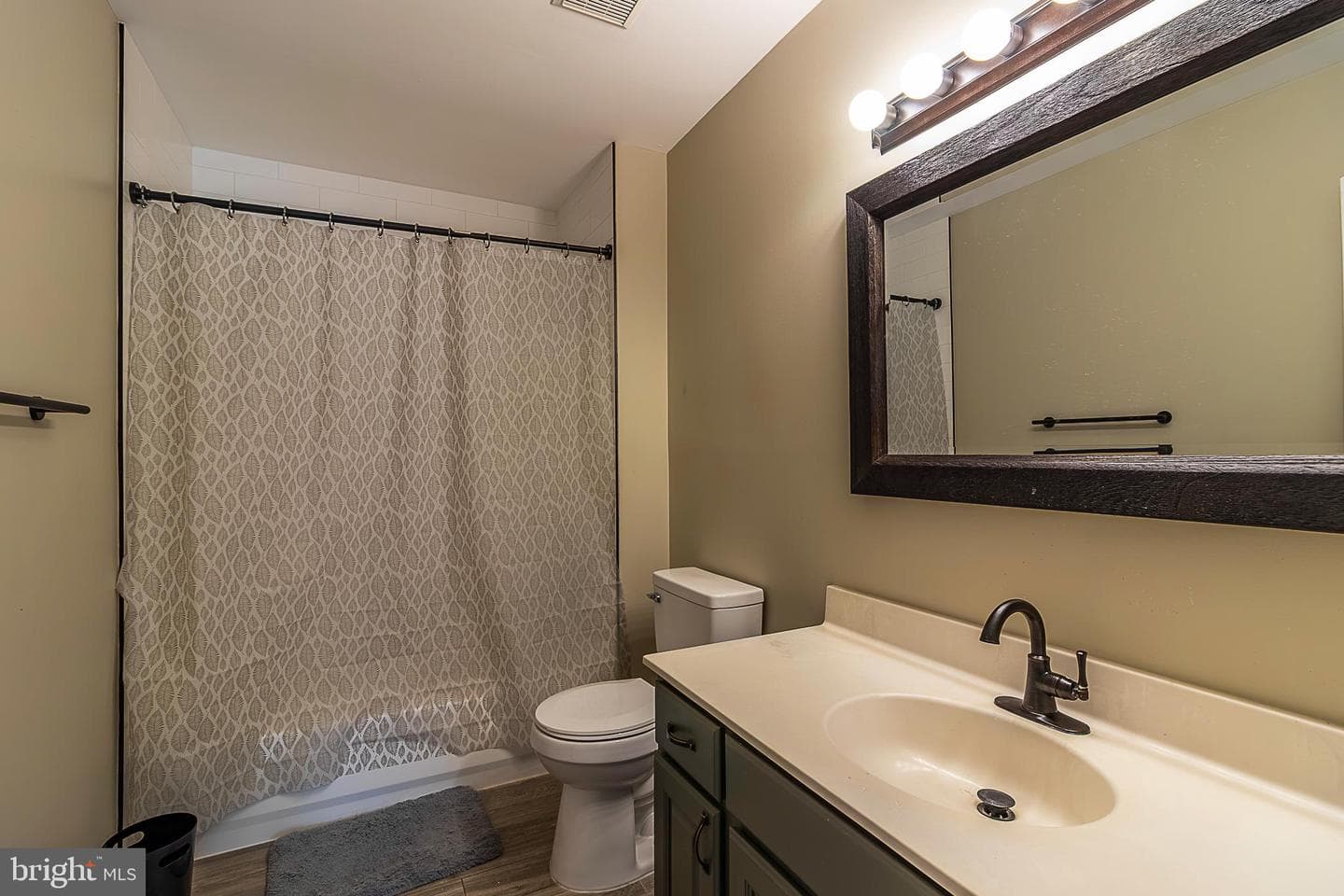 15521 Wheatfield Road photo 28