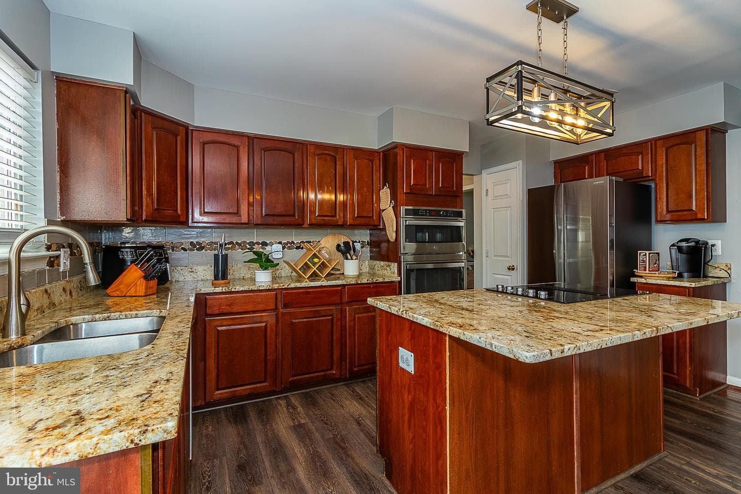 15521 Wheatfield Road photo 9