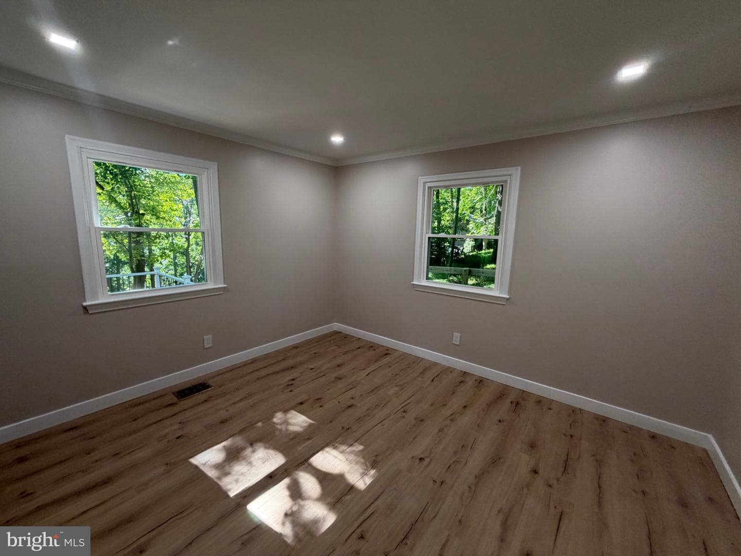 1901 Ridge Road photo 16