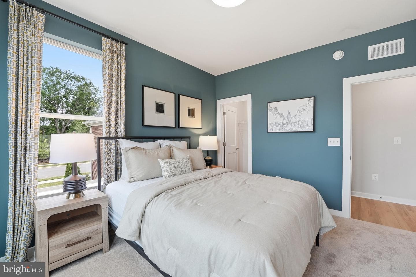 14136 Slate Street photo 27