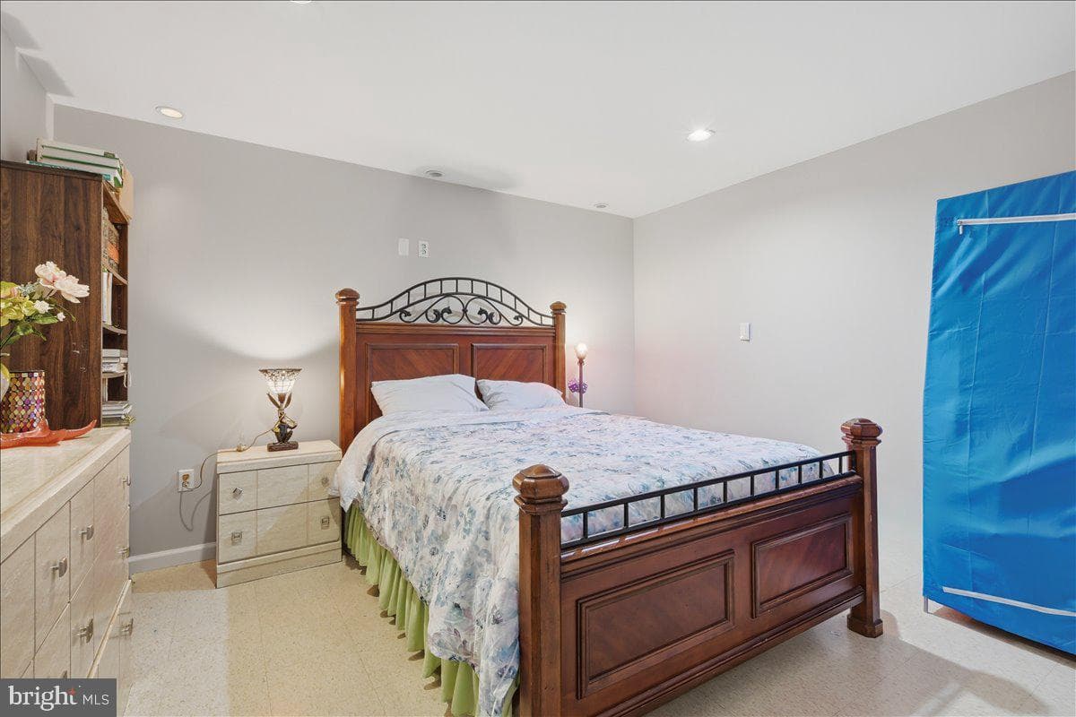 14204 Forbes Place photo 31