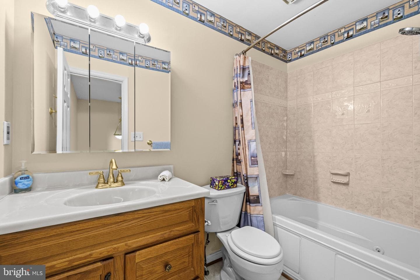 15203 Valley Stream Drive photo 18