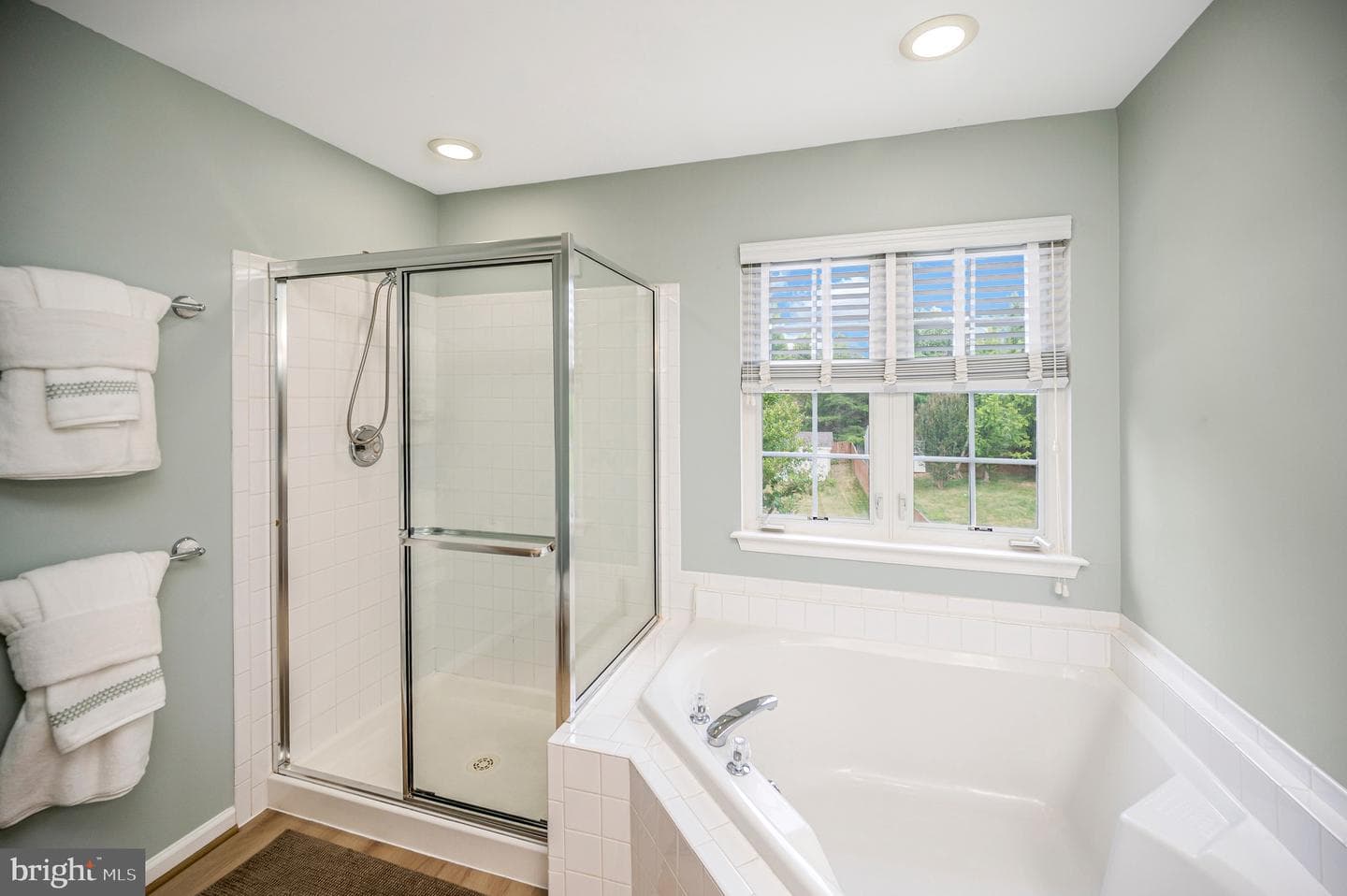 17745 Avenel Lane photo 37