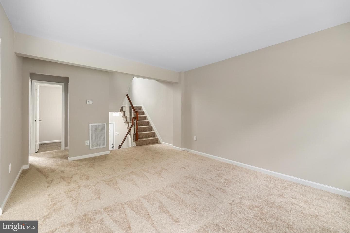 7505 Campbell Court photo 7