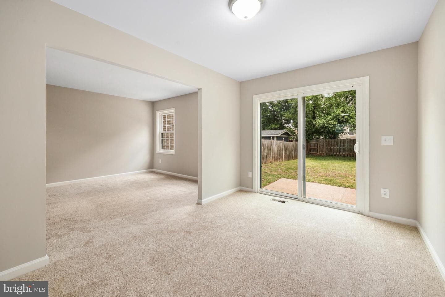 7505 Campbell Court photo 8