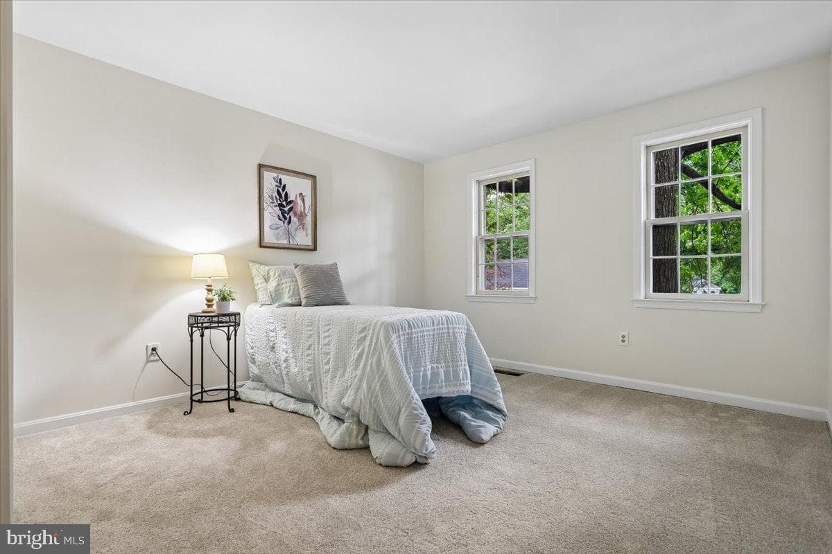 15427 Skyline Drive photo 18
