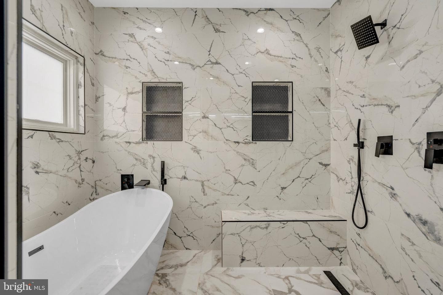 8709 Yorkshire Lane photo 13