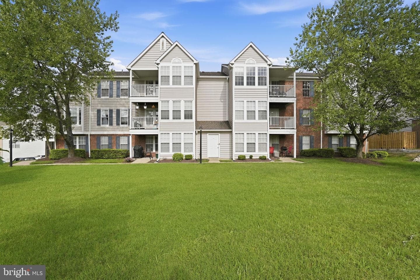 3560 Sherbrooke Circle #302 photo 12