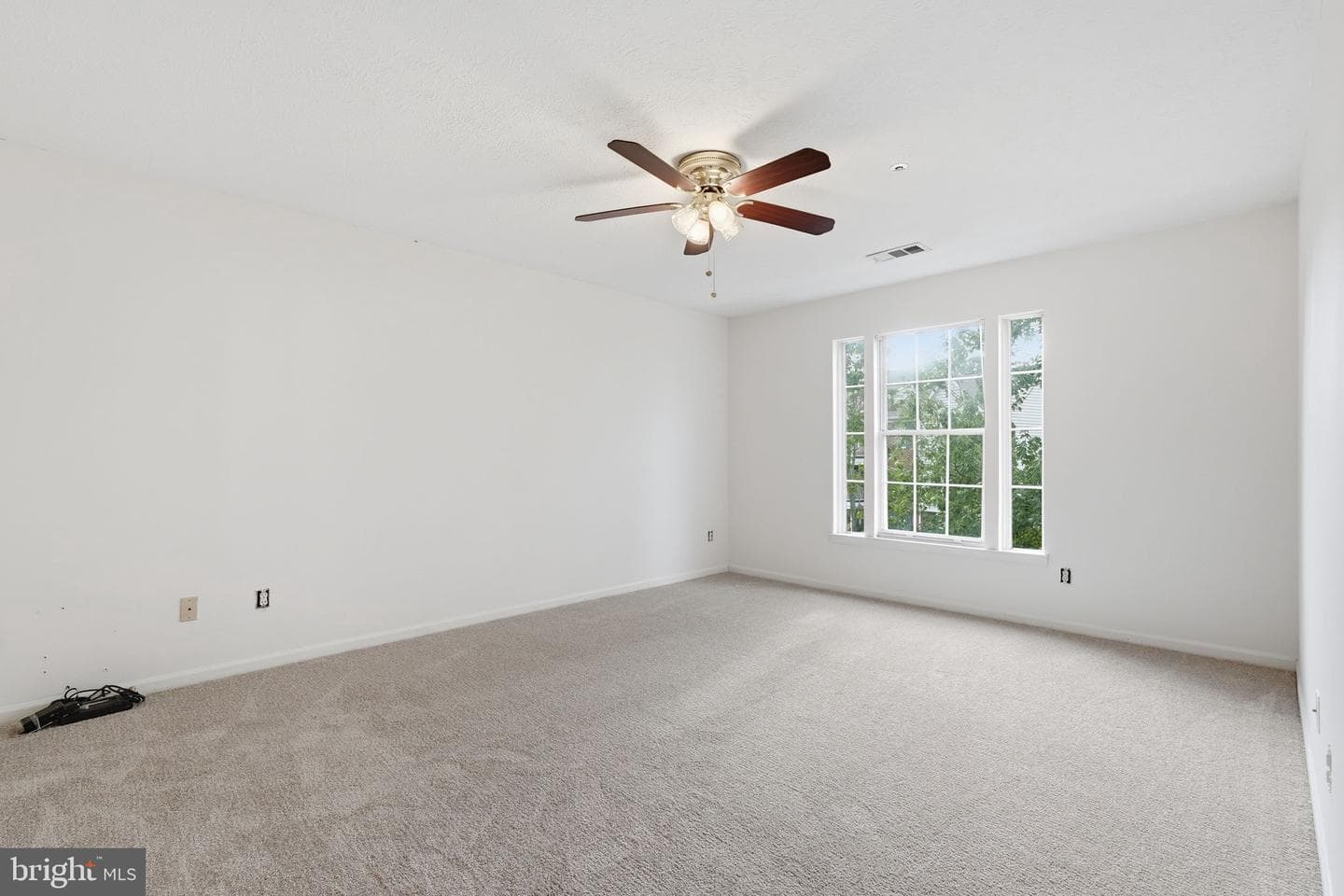 3560 Sherbrooke Circle #302 photo 7