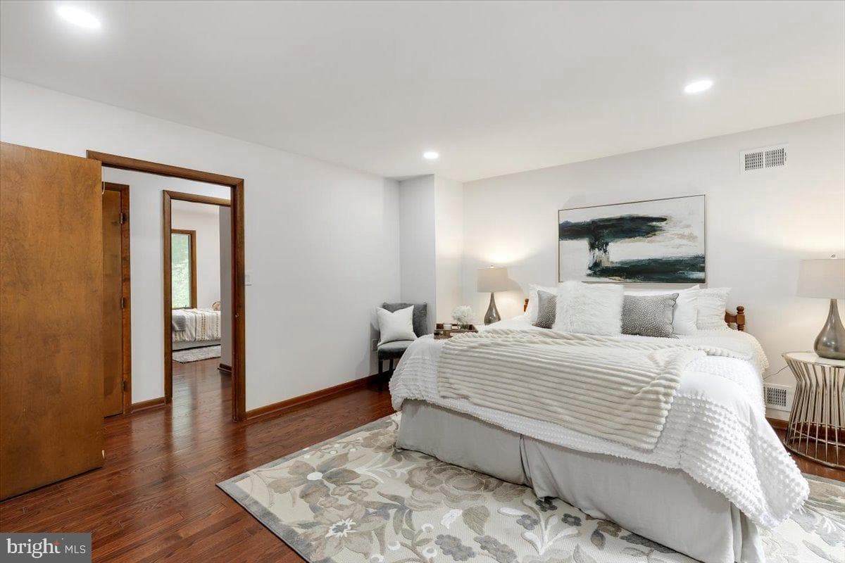 12212 Woodlark Court photo 25