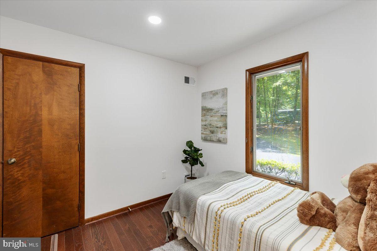 12212 Woodlark Court photo 30