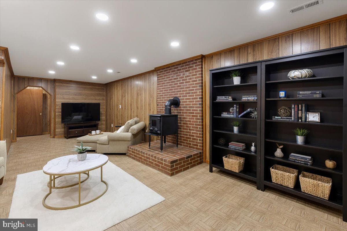12212 Woodlark Court photo 47
