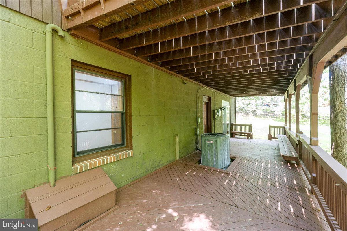 12212 Woodlark Court photo 57