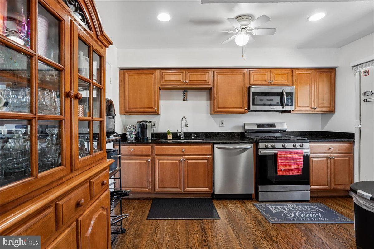 14373 Berkshire Drive photo 9
