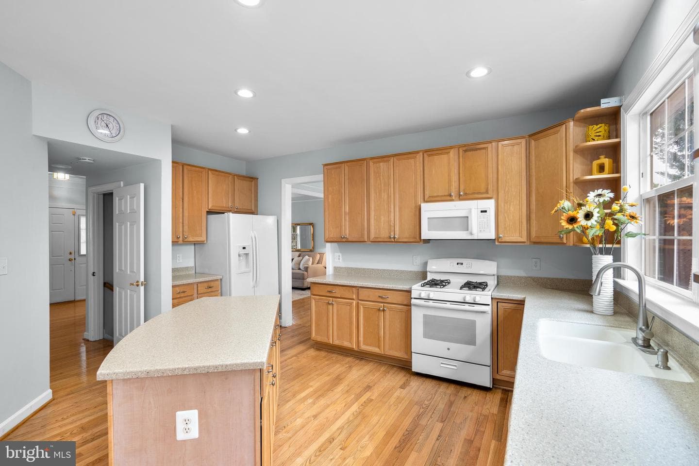 6000 Lyceum Lane photo 21
