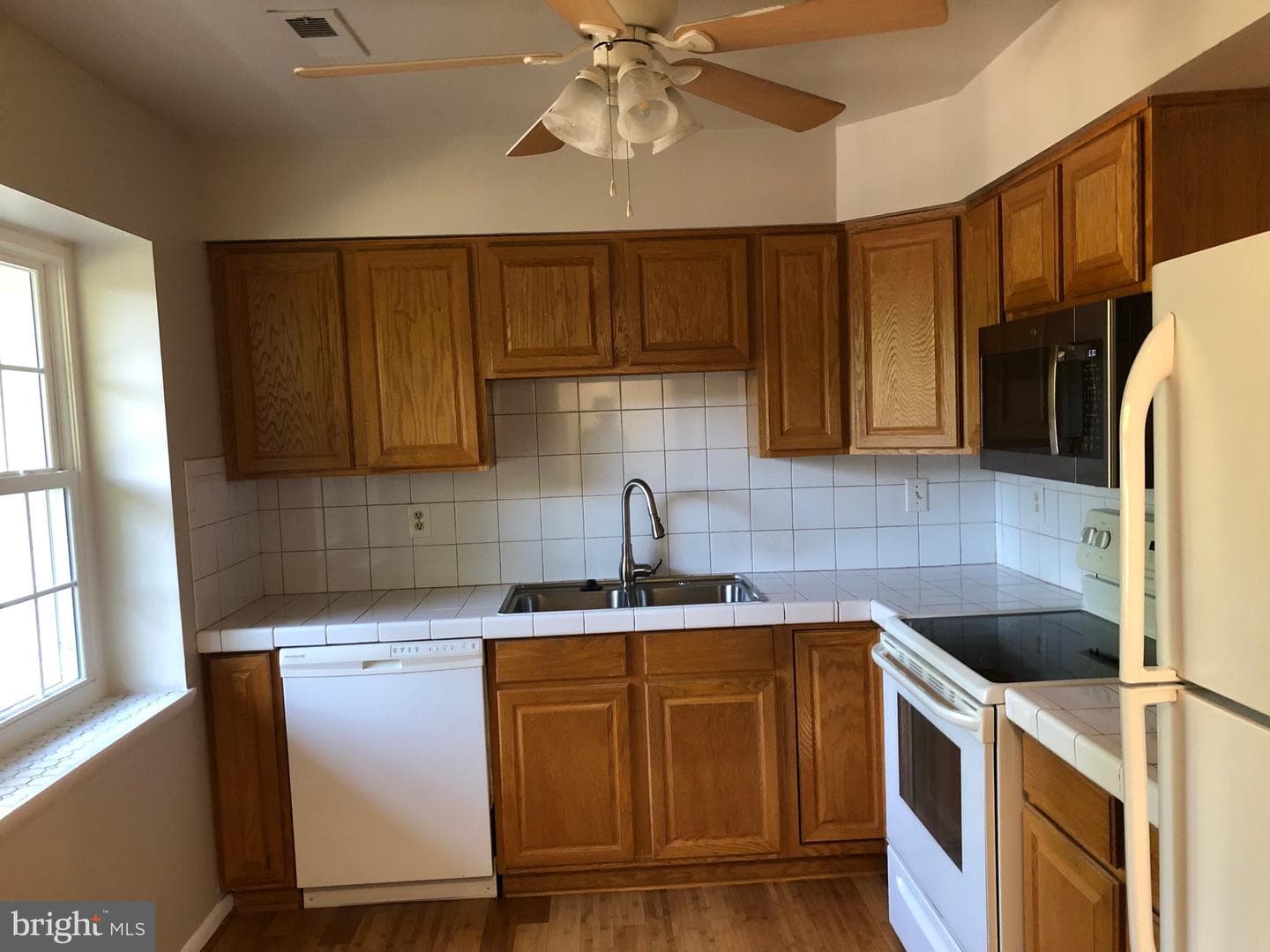 4233 Gibson Court photo 2
