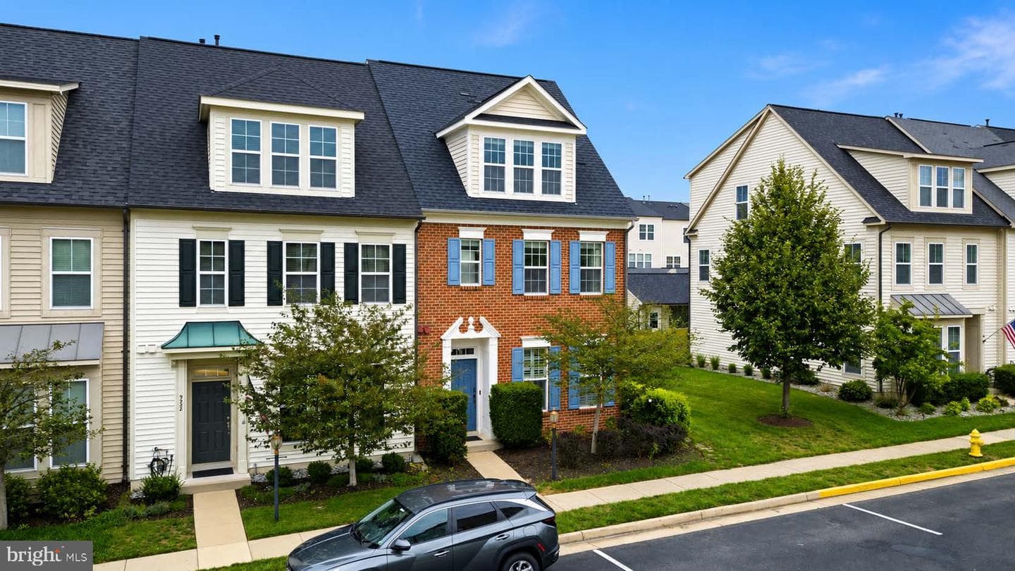 9320 Alvyn Lake Circle photo 3