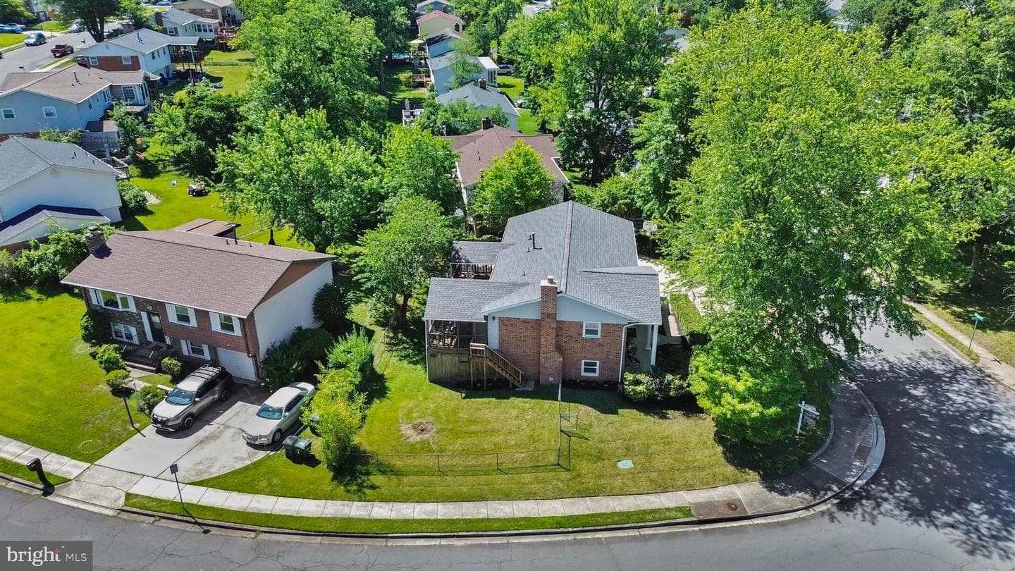 13501 Kelmont Court photo 42