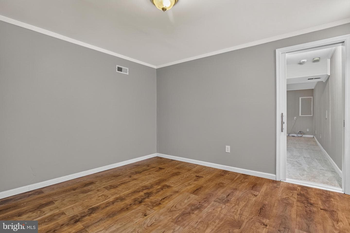 12104 Winona Drive photo 17