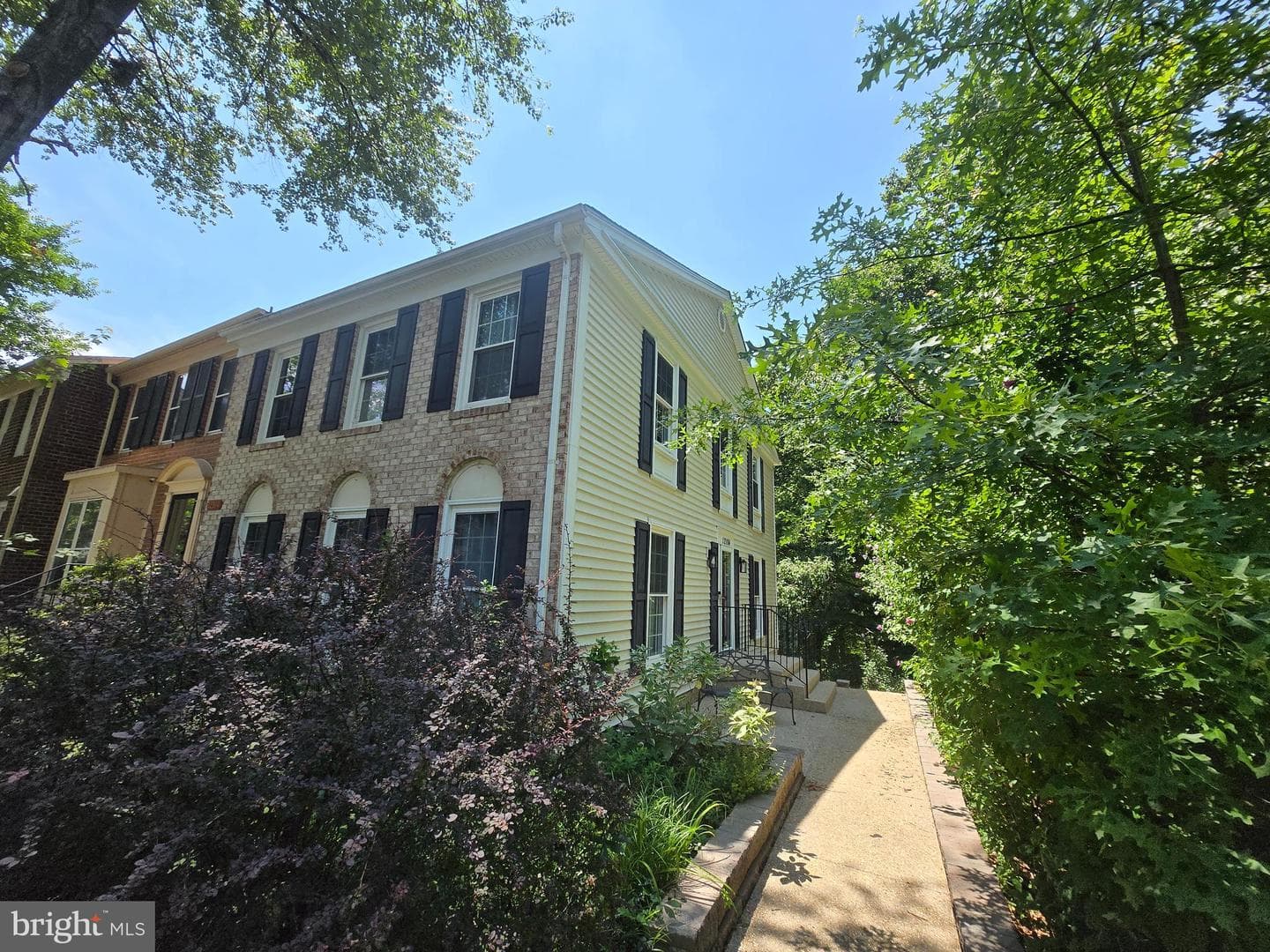 12104 Winona Drive photo 3