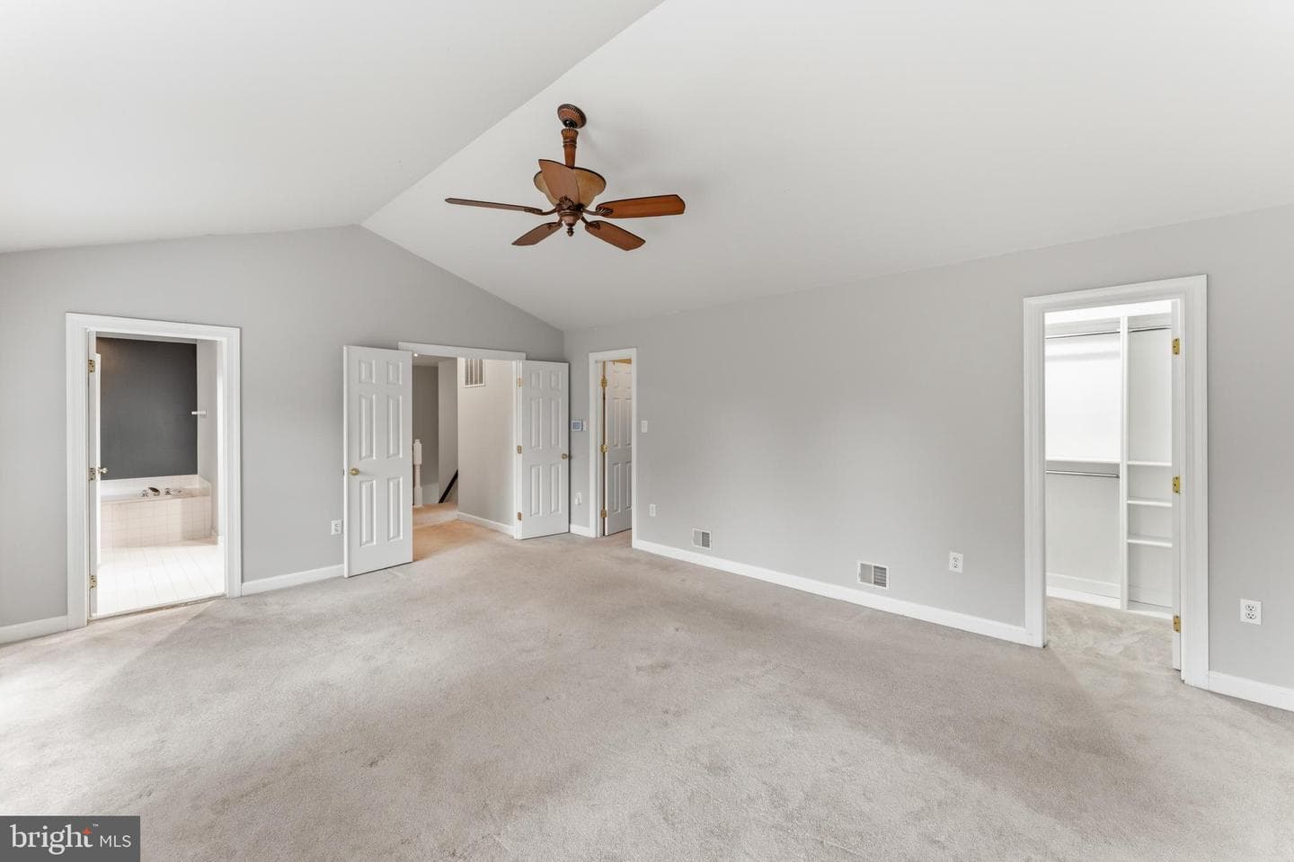 16645 Caxton Place photo 25