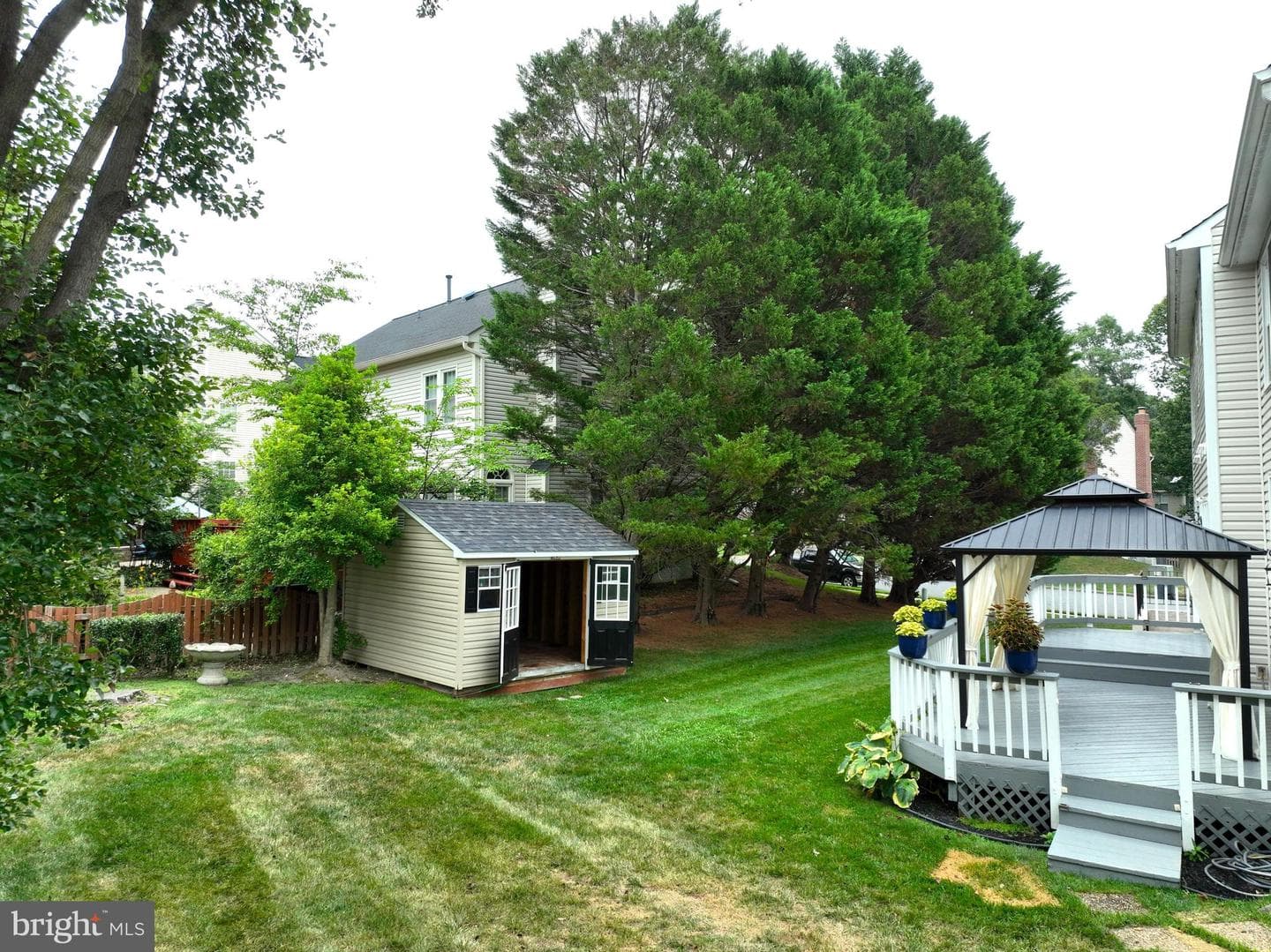 16645 Caxton Place photo 43