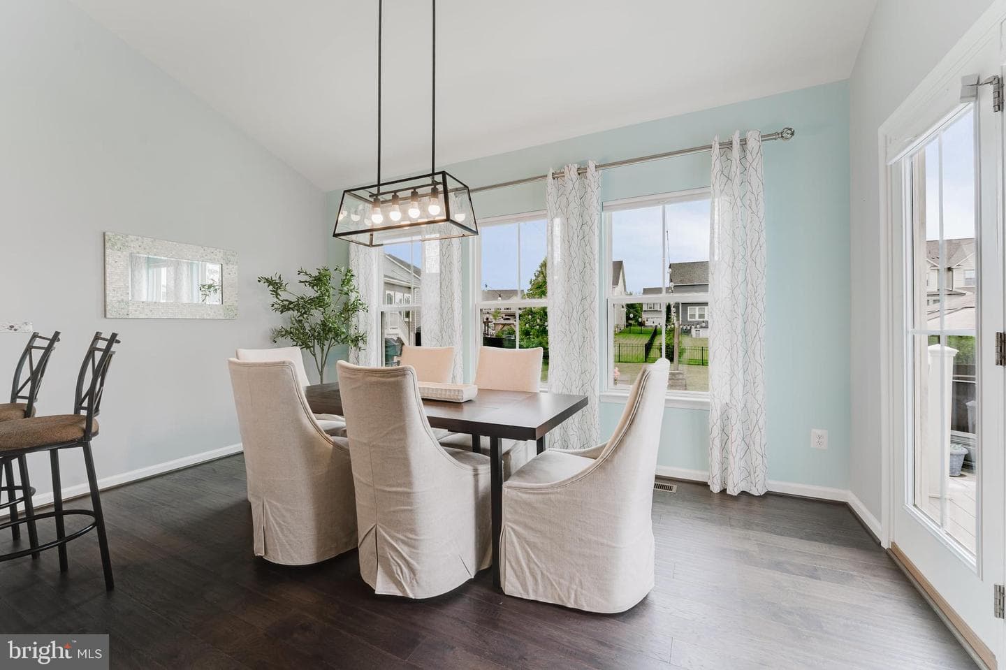 2557 Passionflower Court photo 25