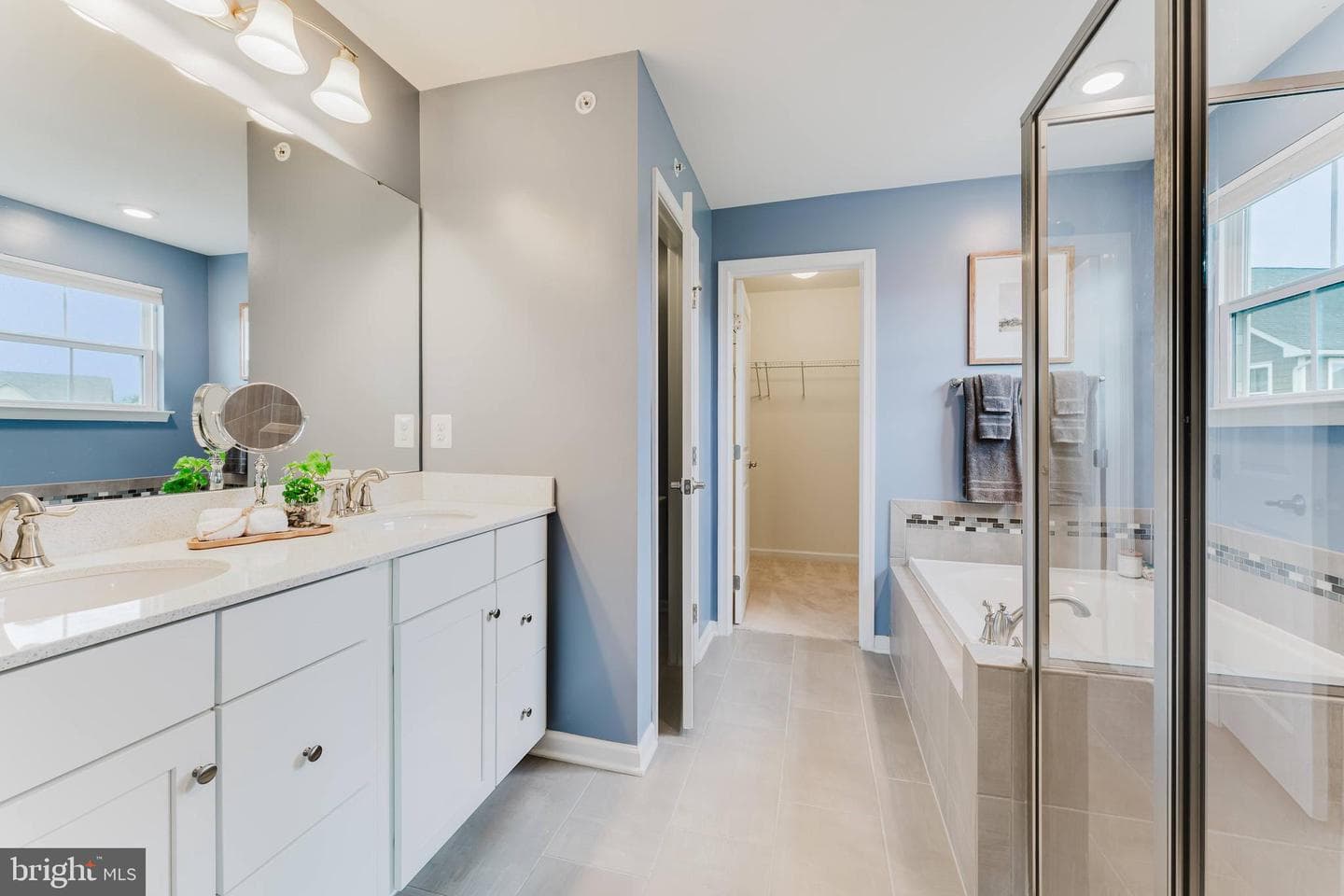 2557 Passionflower Court photo 41