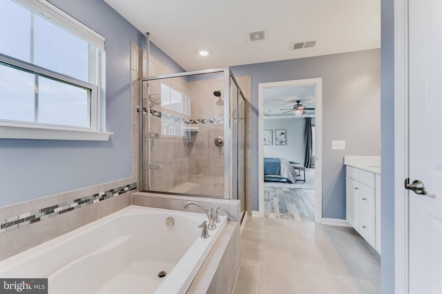 2557 Passionflower Court photo 45