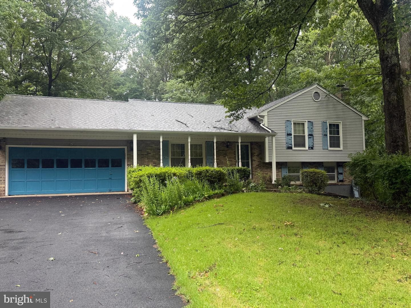 12200 Breckinridge Lane photo 1