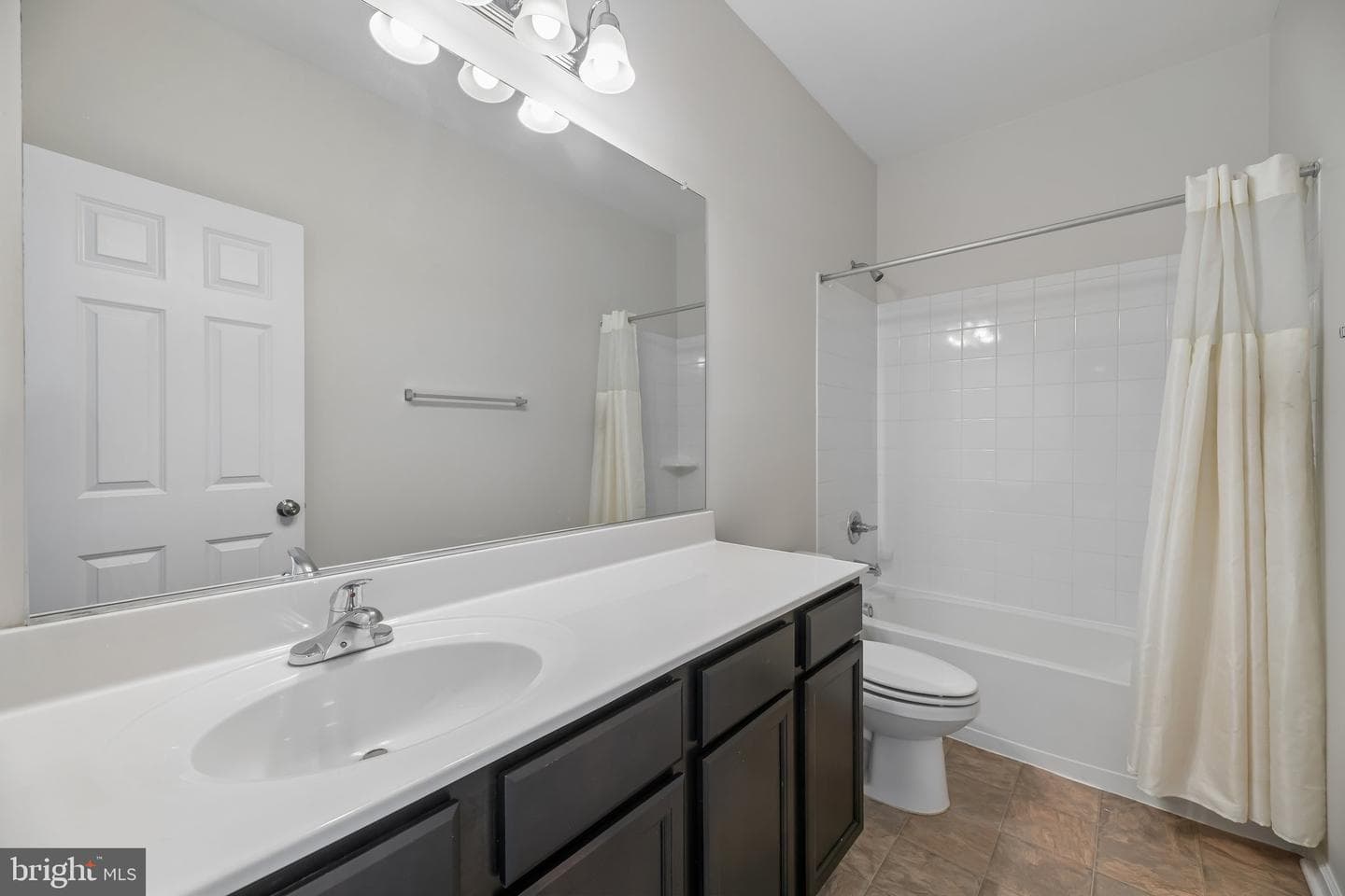 18267 Thunderbolt Road photo 36