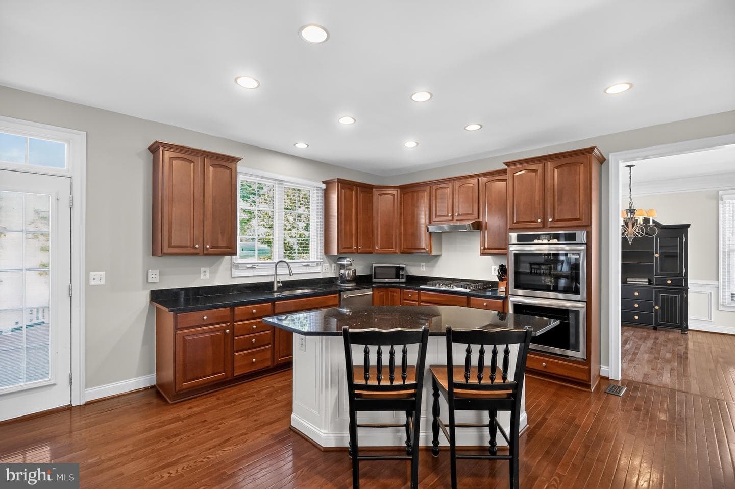 5434 Sherman Oaks Court photo 6